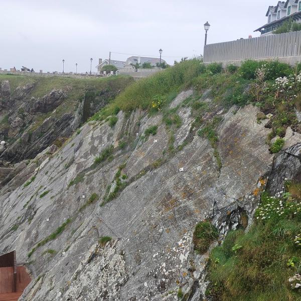 Estabilización de talud de la piscina de agua salada